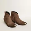 Bottes Young en daim marron foncé