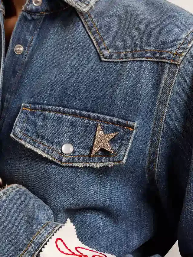 Broche pour femme couleur or antique avec cristaux décoratifs
