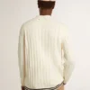Cardigan blanc en coton pour homme avec motif torsadé et bordures en côtes bleues