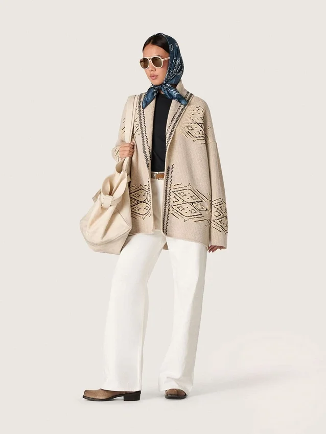 Cardigan femme à ceinture en mélange de laine beige avec broderies contrastées