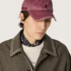 Casquette de baseball bordeaux avec étoile brodée ton sur ton