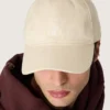 Casquette de baseball écru avec étoile brodée ton sur ton