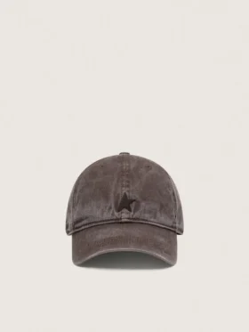 Casquette de baseball marron foncé avec étoile brodée ton sur ton
