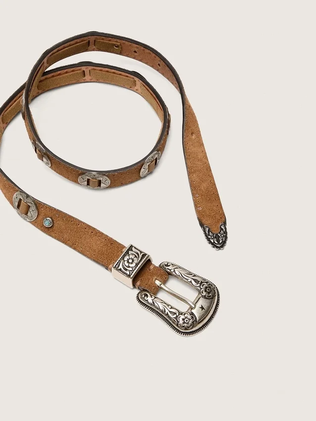 Ceinture fine en dentelle de nubuck couleur noisette avec incrustations décoratives