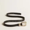 Ceinture noire en cuir délavé avec boucle argentée