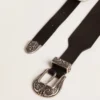Ceinture noire en cuir délavé avec double boucle argentée