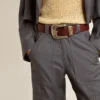 Ceinture pour femme en cuir bordeaux avec boucle argentée décorée