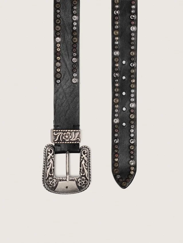 Ceinture pour femme en cuir noir avec clous