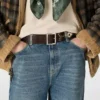 Ceinture Sierra pour femme en cuir acajou avec clous décoratifs