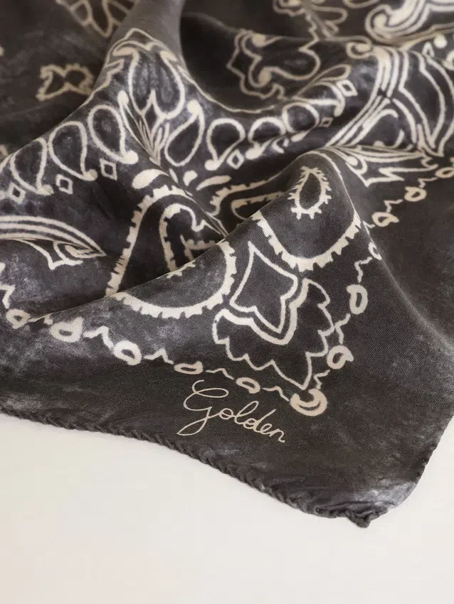 Écharpe gris anthracite à imprimé paisley