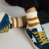 Chaussettes blanches pour enfants à rayures couleur tabac