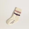 Chaussettes blanches pour enfants à rayures roses et violettes