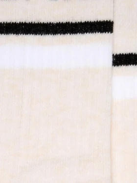 Chaussettes couleur blush avec détails vieillis et rayures noires et blanches