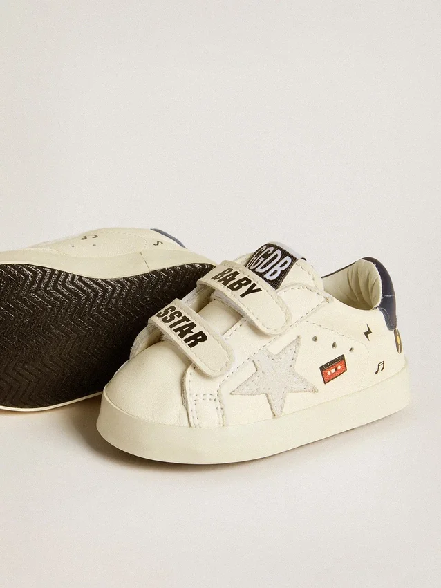 Chaussures d'école pour bébé en cuir nappa avec imprimé musical et étoile en daim blanc