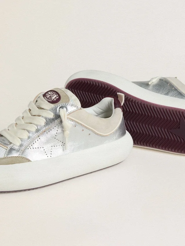 Chaussures Space-Star Cube pour femme en cuir gris glacier et argent avec languette de talon bordeaux