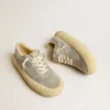 Chaussures Space-Star pour femme en daim gris glacier avec étoile perforée