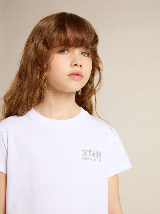 Chemise blanche et argentée avec logo et grande étoile en paillettes argentées