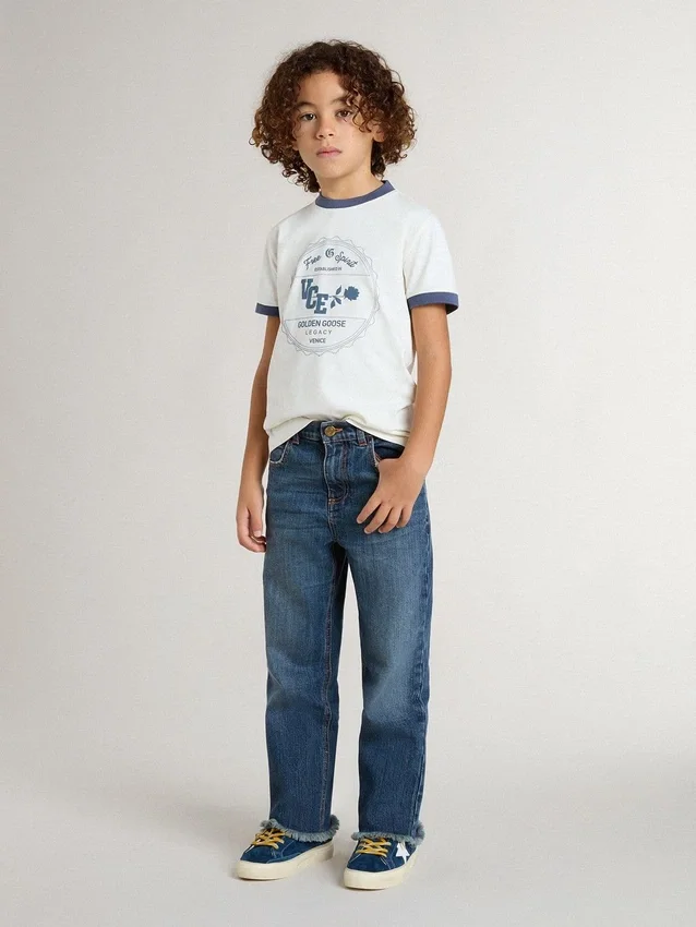 Chemise blanche pour garçon avec imprimé bleu