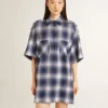 Chemise courte pour femme avec motif damier en 3D et broderies