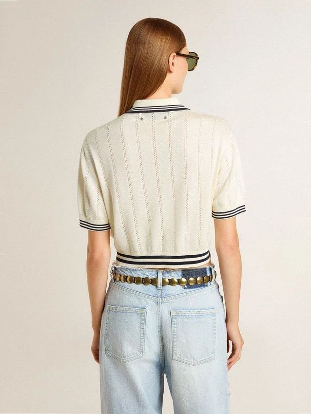 Chemise de polo pour femme en coton blanc délavé avec bordures côtelées bleues