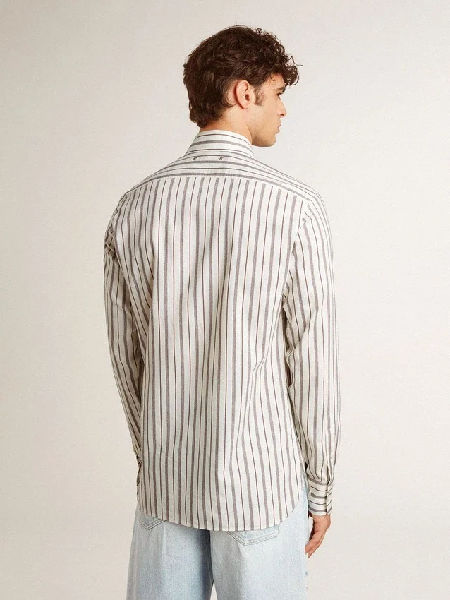Chemise en coton blanc pour homme à fines rayures bordeaux