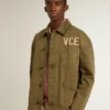 Chemise en coton couleur olive pour homme