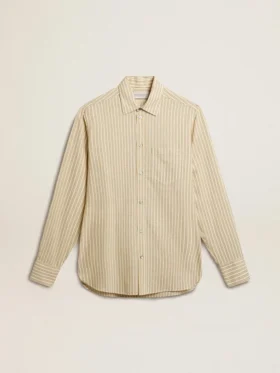 Chemise en coton écru pour homme à fines rayures noires