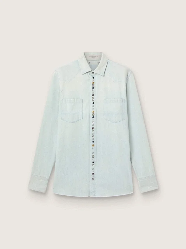 Chemise en denim délavé pour homme avec clous martelés