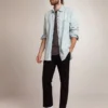Chemise en denim délavé pour homme avec clous martelés