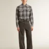 Chemise grise pour homme avec broderie blanche