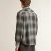 Chemise grise pour homme avec broderie blanche