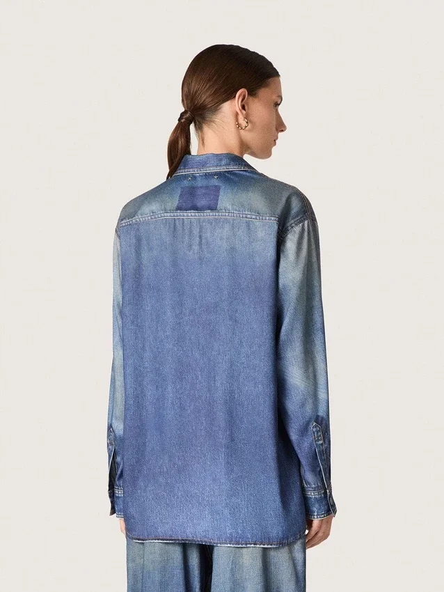 Chemise oversize pour femme à l'effet denim vieilli