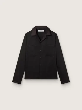 Chemise pour homme en sergé de laine noir avec des détails en satin noir