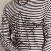 Chemise pour homme à rayures blanches et bleues avec broderie sur le devant