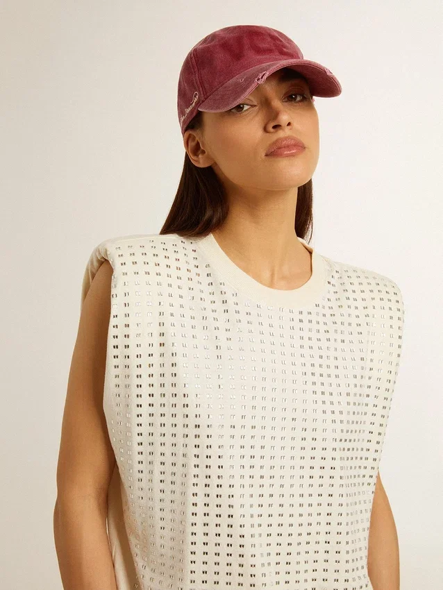 Chemise sans manches blanche vieillie ornée de cristaux