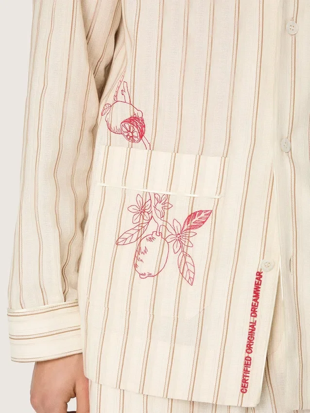 Chemise unisexe en coton et lin rayé écru et sable, avec broderies