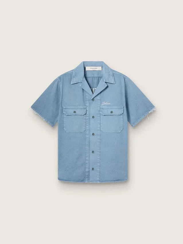 Chemise unisexe en denim bleu clair avec broderie dans le dos