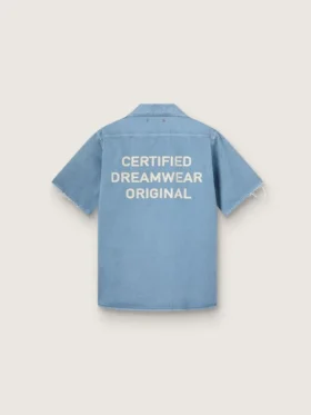 Chemise unisexe en denim bleu clair avec broderie dans le dos