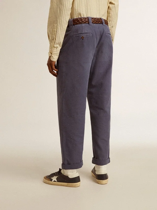 Chino pour homme bleu à l'effet usé