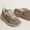 Dad-Star pour femme en daim lilas et maille, avec étoile et languette au talon en cuir laminé
