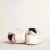Ensemble « Baby School » en cuir nappa blanc avec languette de talon en cuir rose