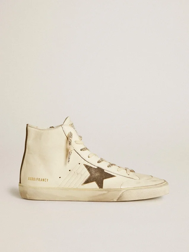 Francy Penstar en nappa avec étoile en daim noir et languette de talon en coton