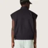 Gilet pour homme en sergé de coton bleu foncé avec fermeture à glissière et étiquette imprimée d’un drapeau