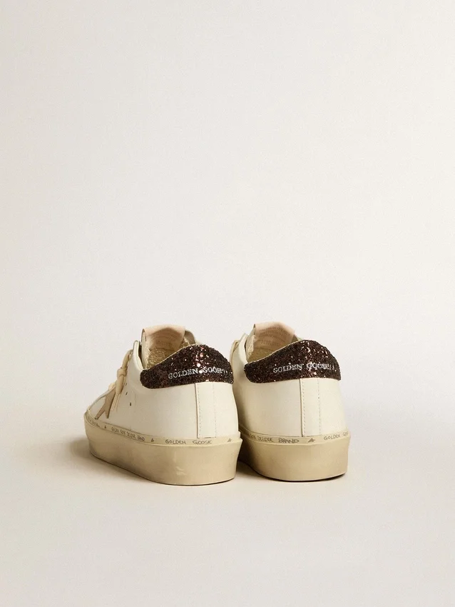 Hi Star avec étoile en cuir métallisé platine et languette de talon pailletée