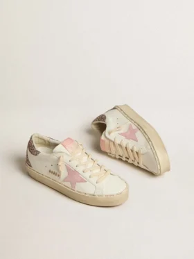 Hi Star en cuir blanc avec étoile en daim rose et languette de talon rose pailletée