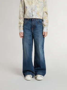 Jean bootcut pour filles, délavage moyen et broderies