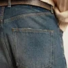 Jean slim pour homme au délavage moyen