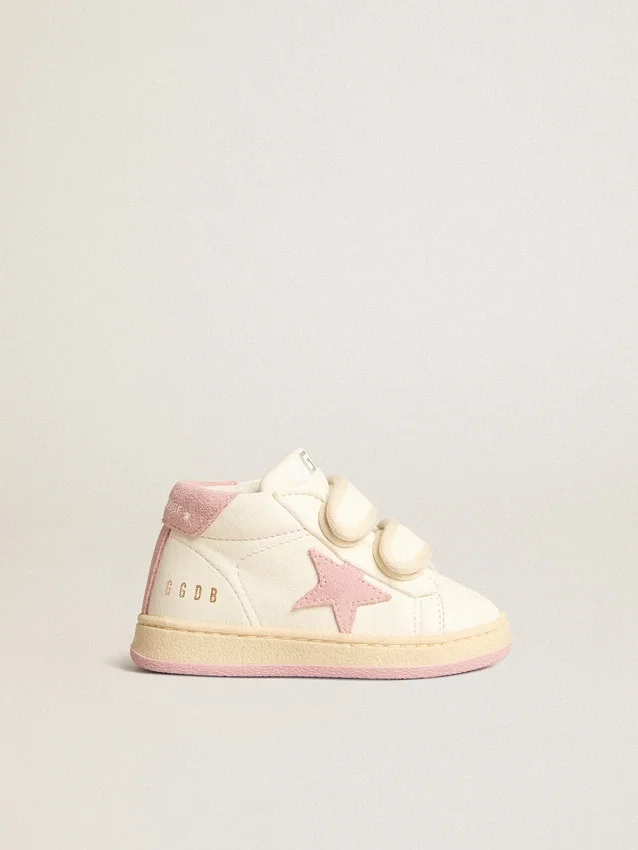 June Junior en cuir nappa avec étoile et languette au talon en daim vieux rose