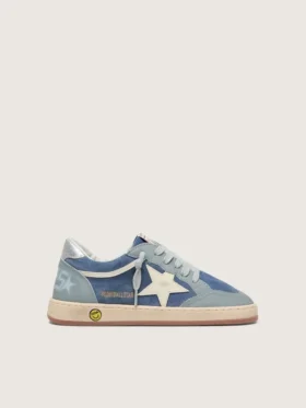 Junior Ball Star en daim bleu clair et bleu denim avec une étoile en cuir blanc