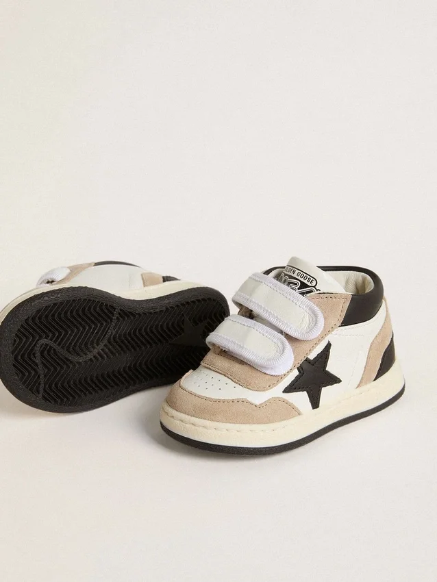 Junior June en nappa avec empiècements en daim et étoile en cuir noir